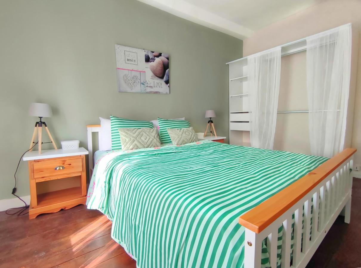 Number 22 - Le Dorat - Apartment 3 With Garden & Free Parking Eksteriør bilde